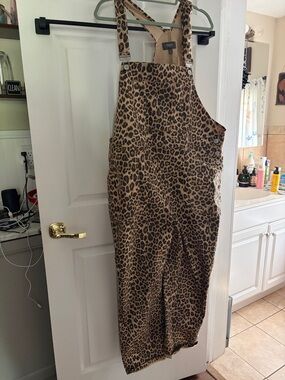 Torrid Leopard Print Denim Overalls size 18